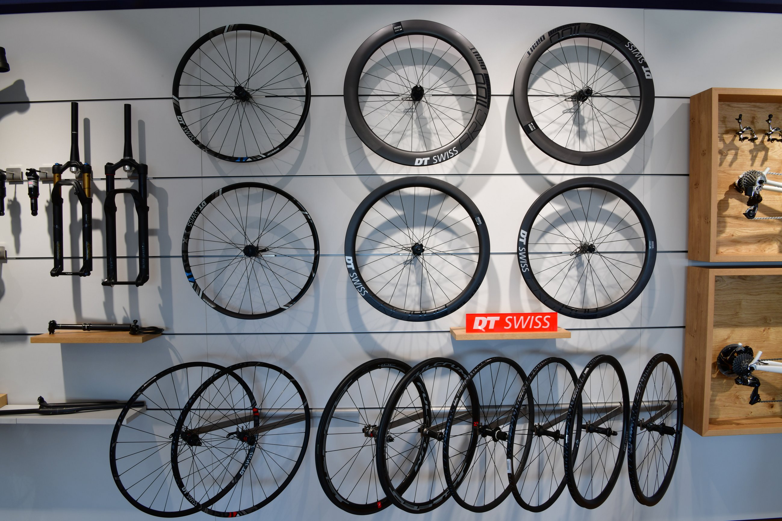 ProShop Uster, Loren-Allee 20 in Uster