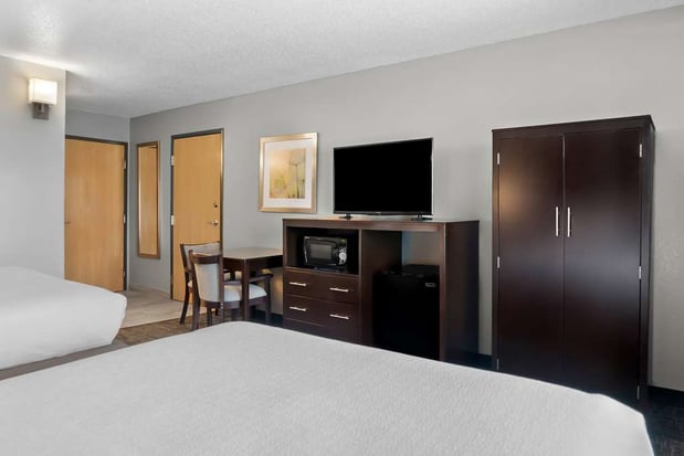Images Best Western Plus Flint Airport Inn & Suites