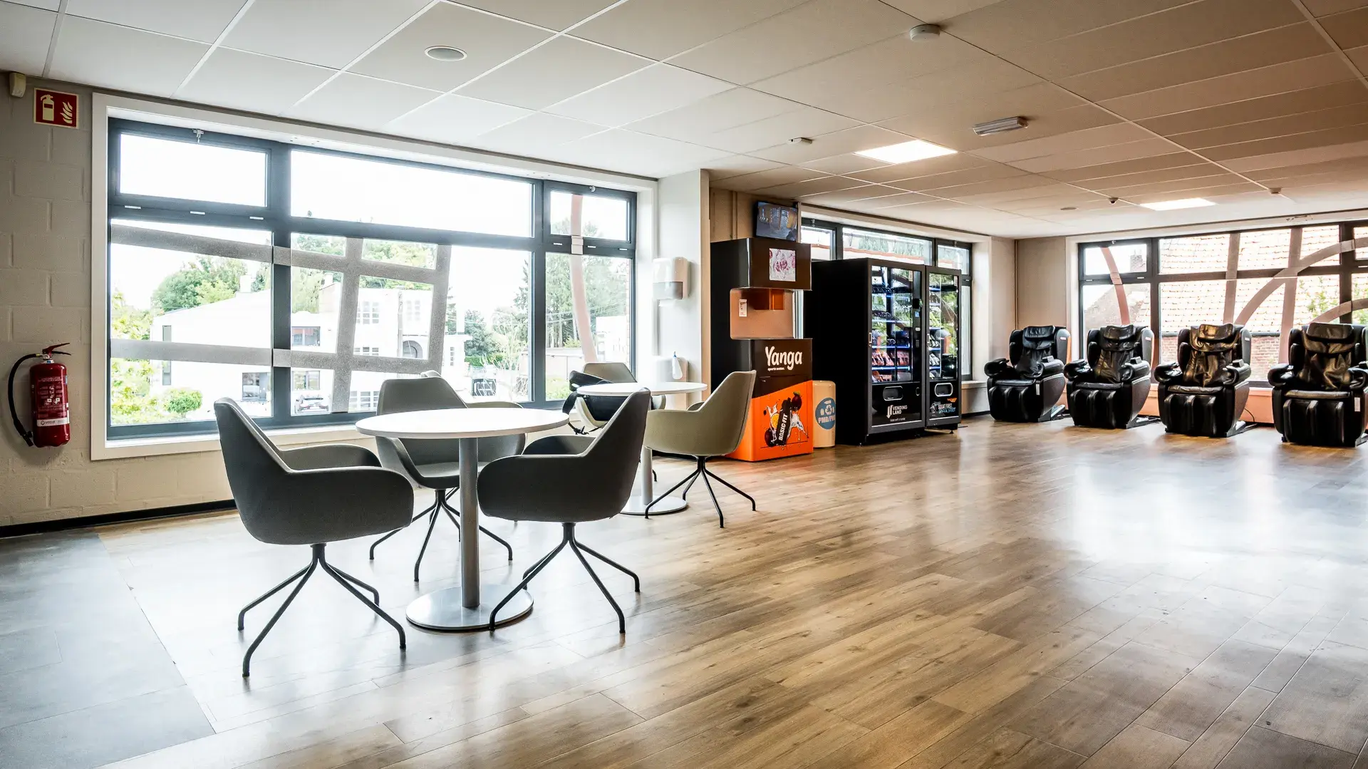 Images Basic-Fit 24/7