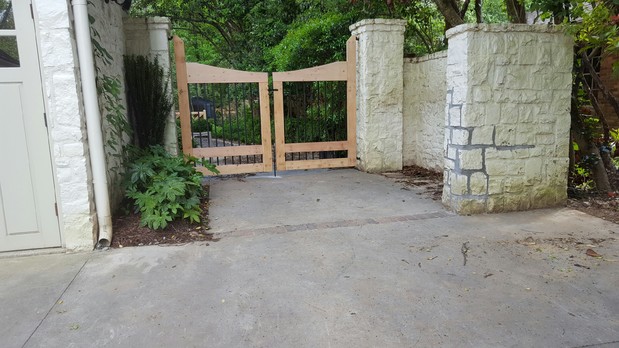Images NEED-A-FENCE, INC.
