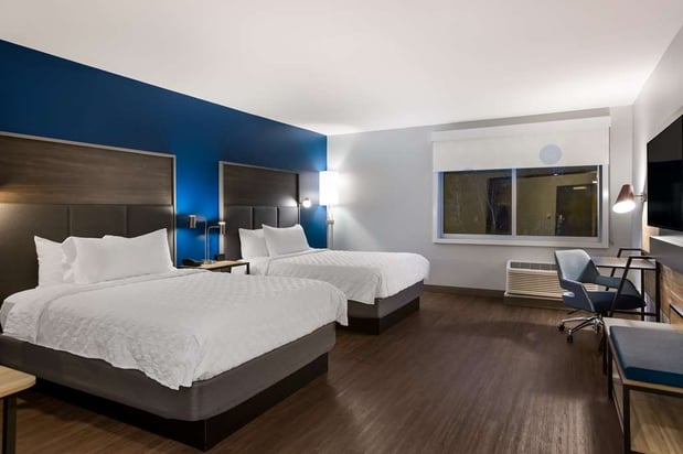 Images Tru by Hilton Traverse City