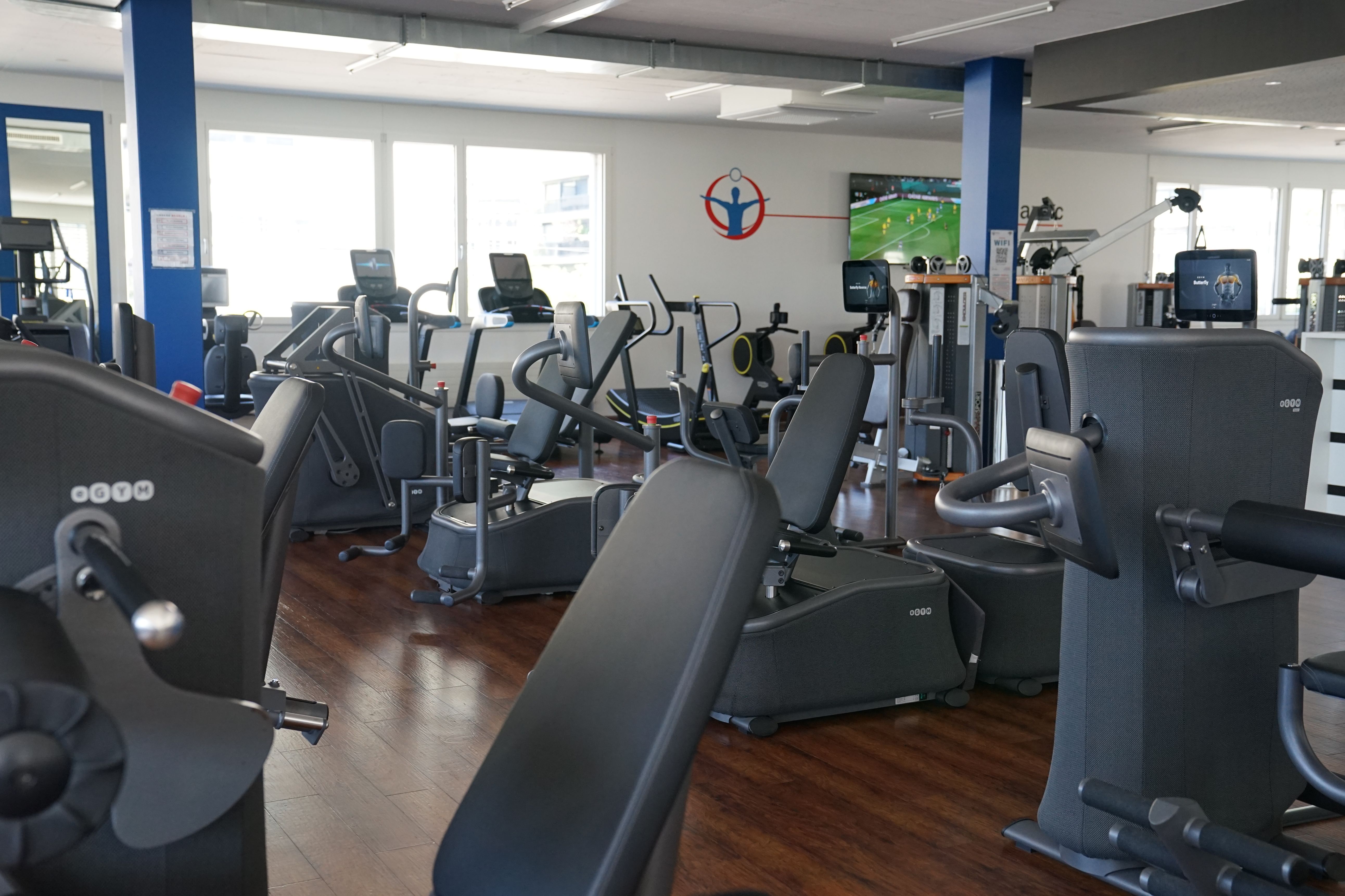 Bilder Physical Center Mavric AG