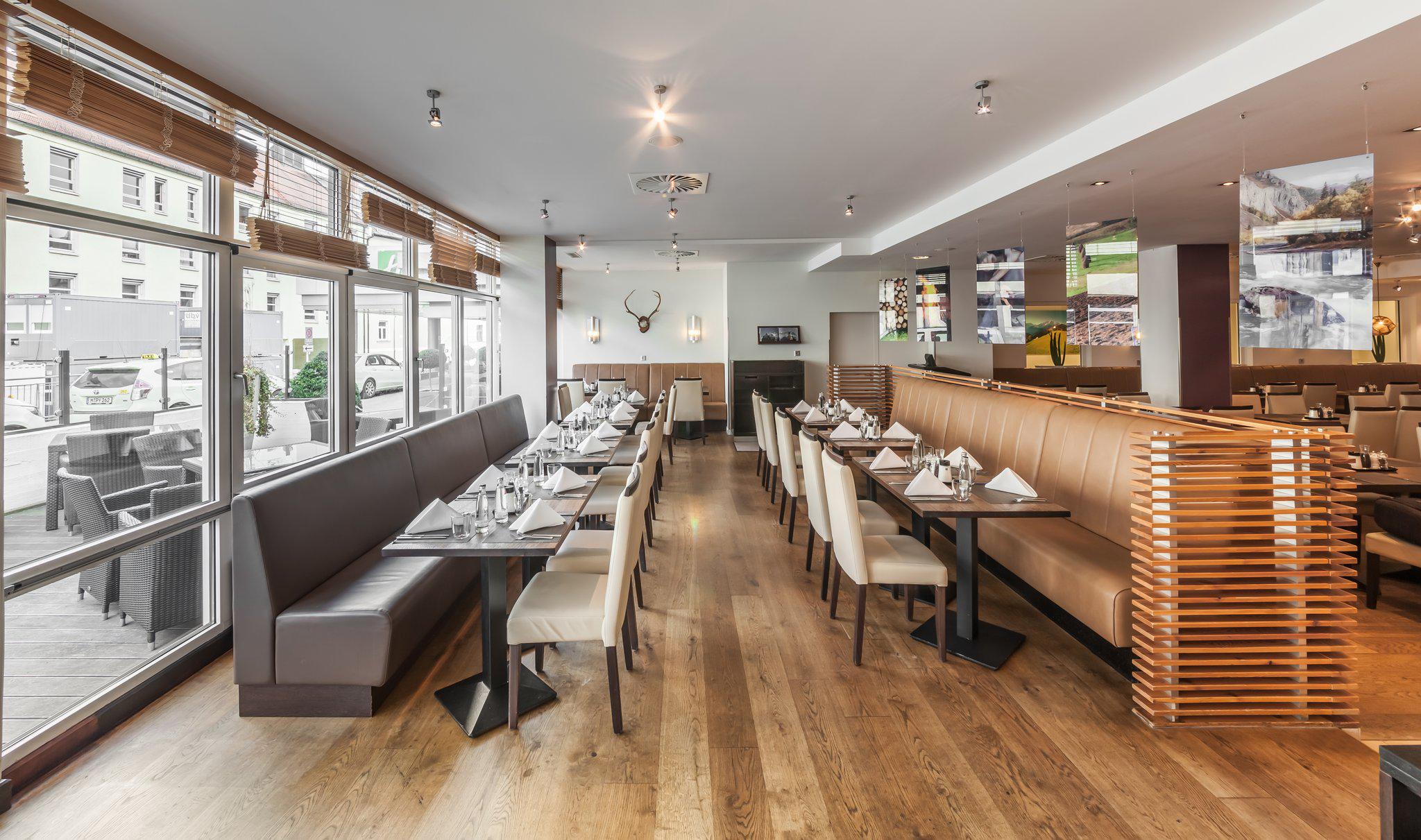 Holiday Inn Munich - City Centre by IHG, Hochstrasse 3 in Munich