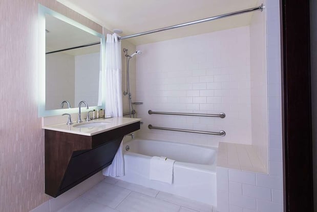 Images DoubleTree by Hilton Hotel San Diego - Mission Valley
