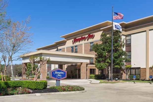 Images Hampton Inn Houston-Willowbrook Mall
