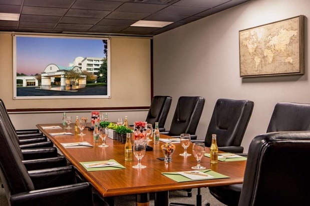 Images DoubleTree by Hilton Atlanta Windy Hill Ballpark