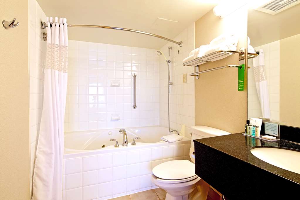 Images Hampton Inn & Suites by Hilton Vancouver-Downtown