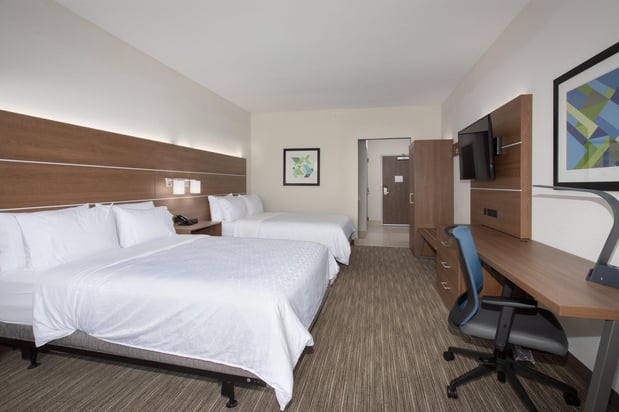 Images Holiday Inn Express & Suites Goodland I-70 by IHG
