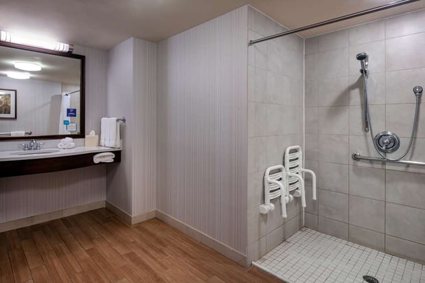 Images Hilton Garden Inn Devens Common