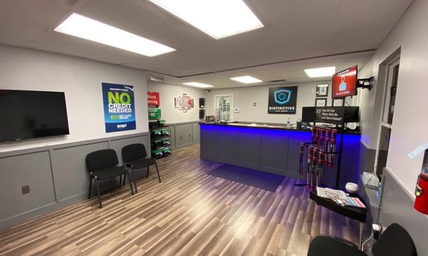 Images Distinctive Auto Repair LLC