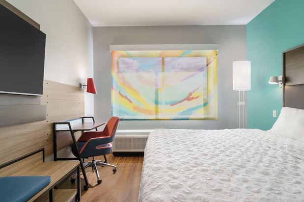 Images Tru by Hilton Sandusky