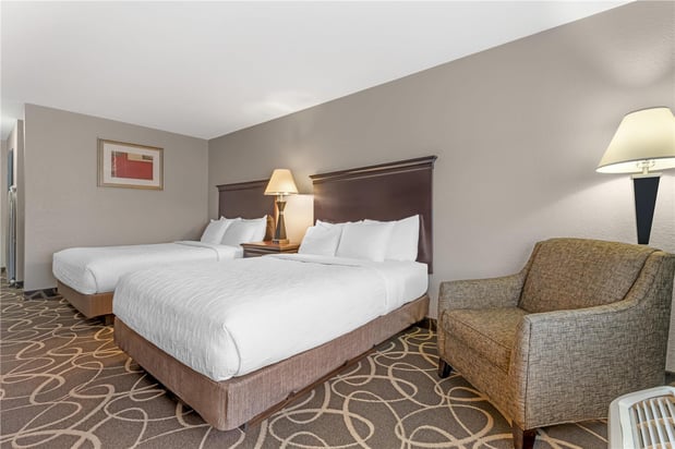 Images Best Western Plus Eau Claire Conference Center