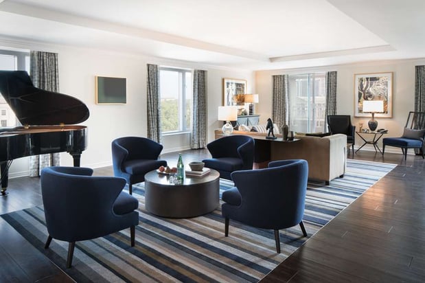 Images The Logan Philadelphia, Curio Collection by Hilton