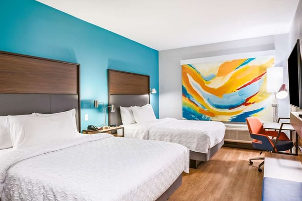 Images Tru by Hilton Midland