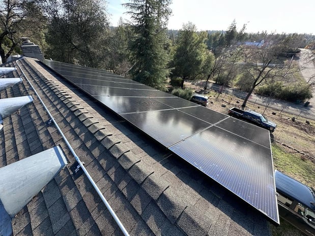 Images Diamond Solar Solutions, Inc.