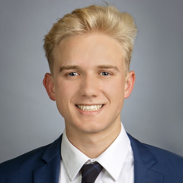 Images Edward Jones - Financial Advisor: Ashton J Wilhelm