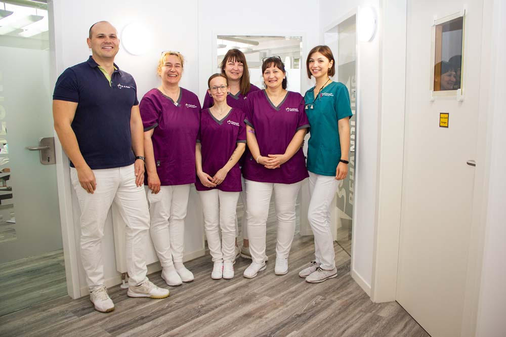 Zahnarztpraxis Dr. Miroslav Radev, Jägerstraße 11 in Nürnberg