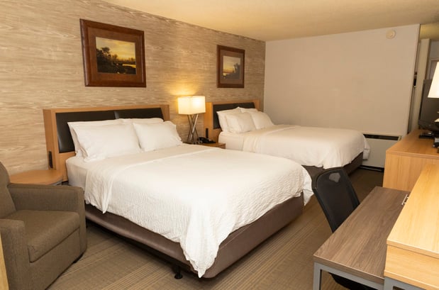 Images Holiday Inn Spearfish-Convention Center by IHG