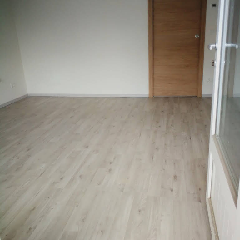 Images Haus Servizi Noleggio Auto e Furgoni ed Edilizia