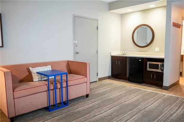 Images Hampton Inn Gonzales