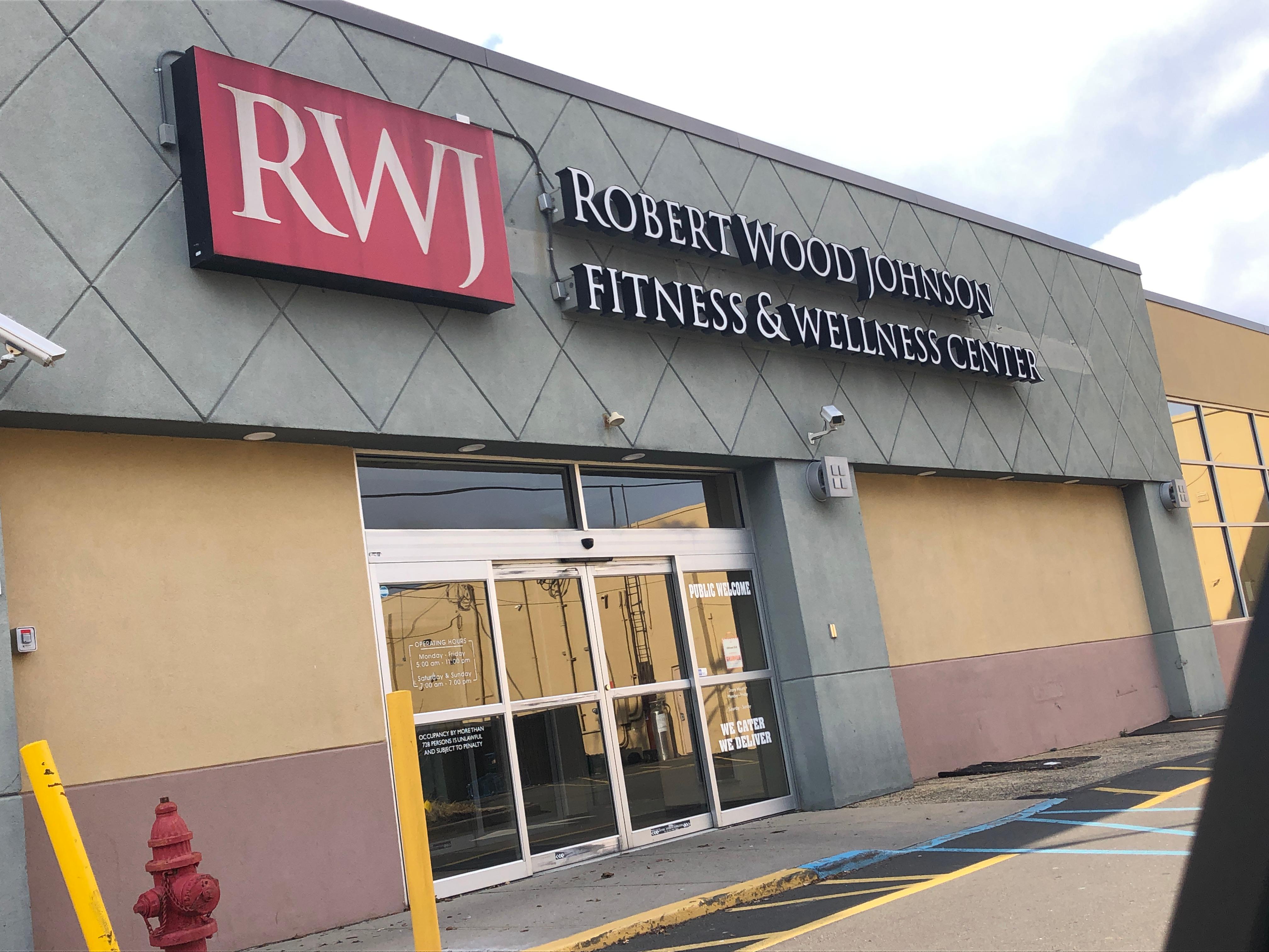 Robert Wood Johnson Fitness & Wellness Center at Old Bridge Gateway Shopping Center