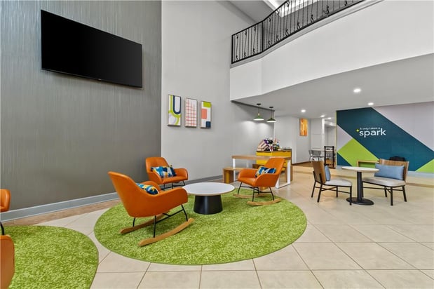 Images Spark by Hilton Houston Hobby Airport