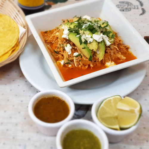 Un Chingo De Sabor