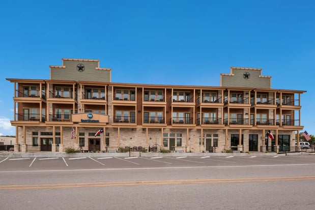 Images Best Western Bandera Suites & Saloon