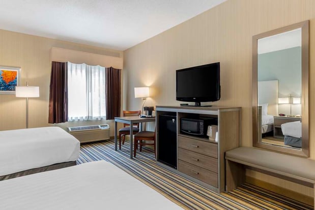 Images Best Western Plus New England Inn & Suites