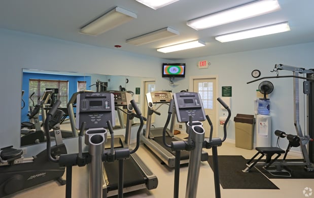 Images Eagle Rock Apartments & Townhomes at Rensselaer
