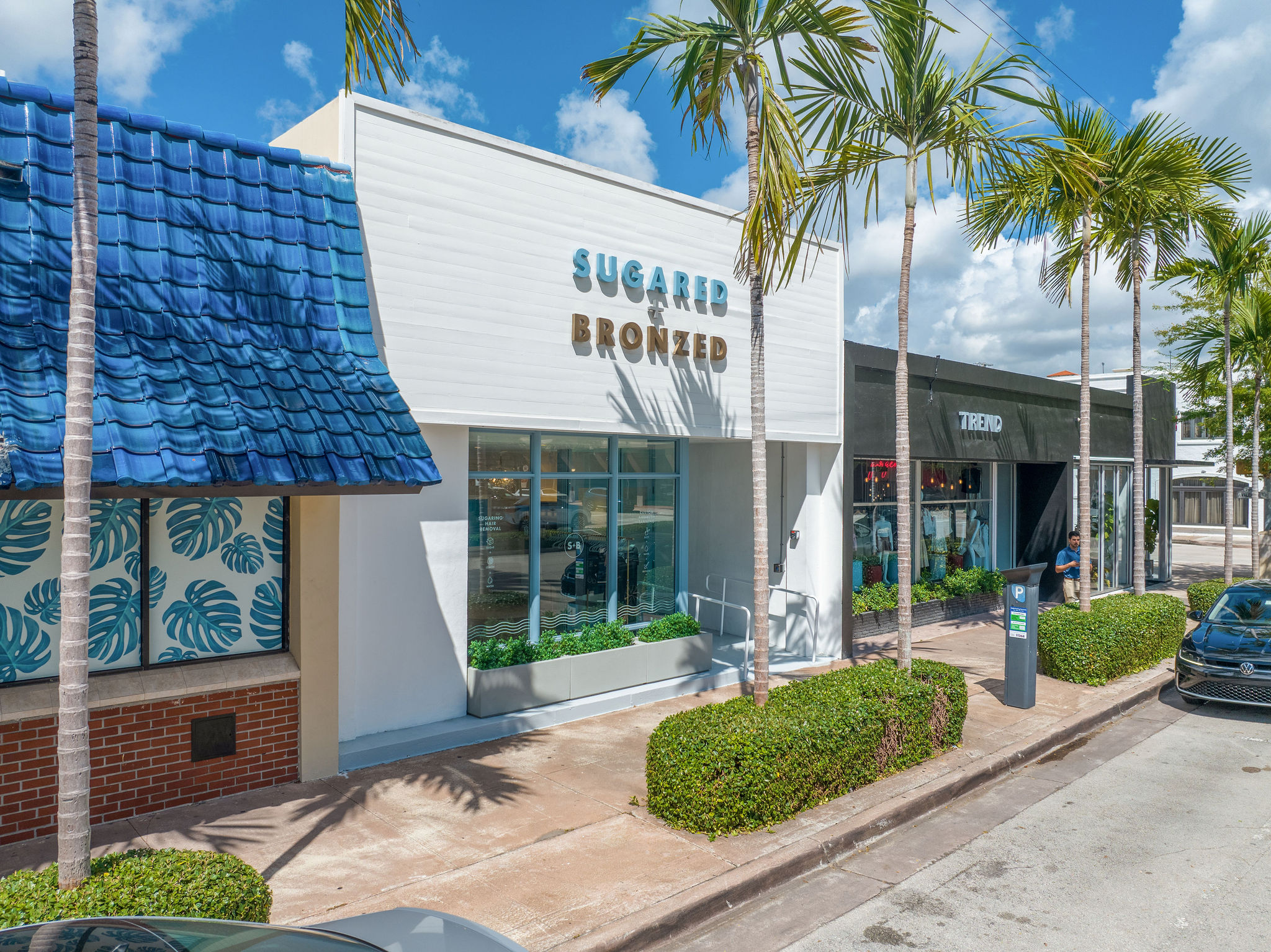 SUGARED + BRONZED Coral Gables Storefront