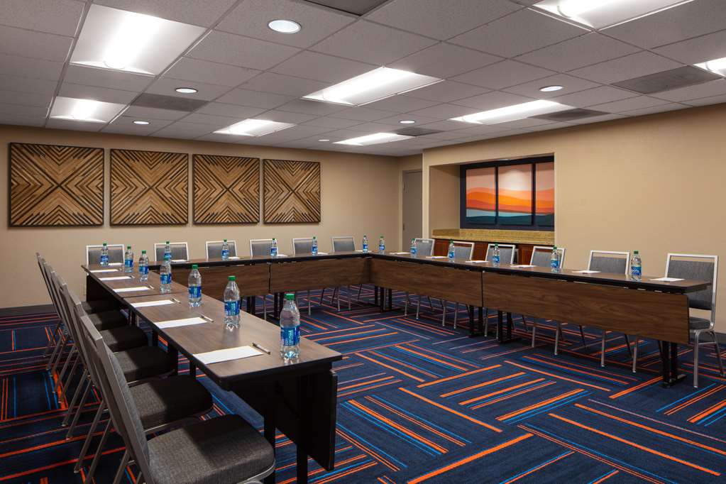 Meeting Room Hampton Inn & Suites El Paso-Airport El Paso (915)771-6644