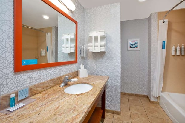 Images Hampton Inn Clinton