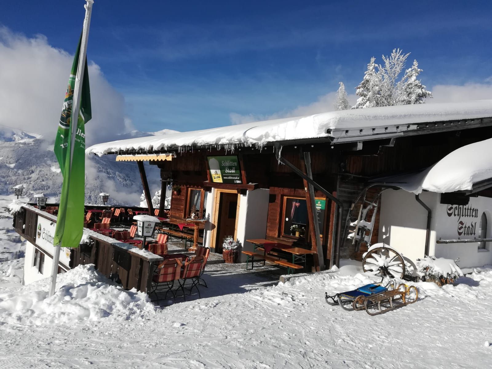 Schlittenstadl-Sonnalm Familie Eberharter, Ramsberg 889 in Ramsau im Zillertal