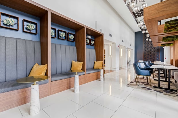 Images Pearl Dadeland