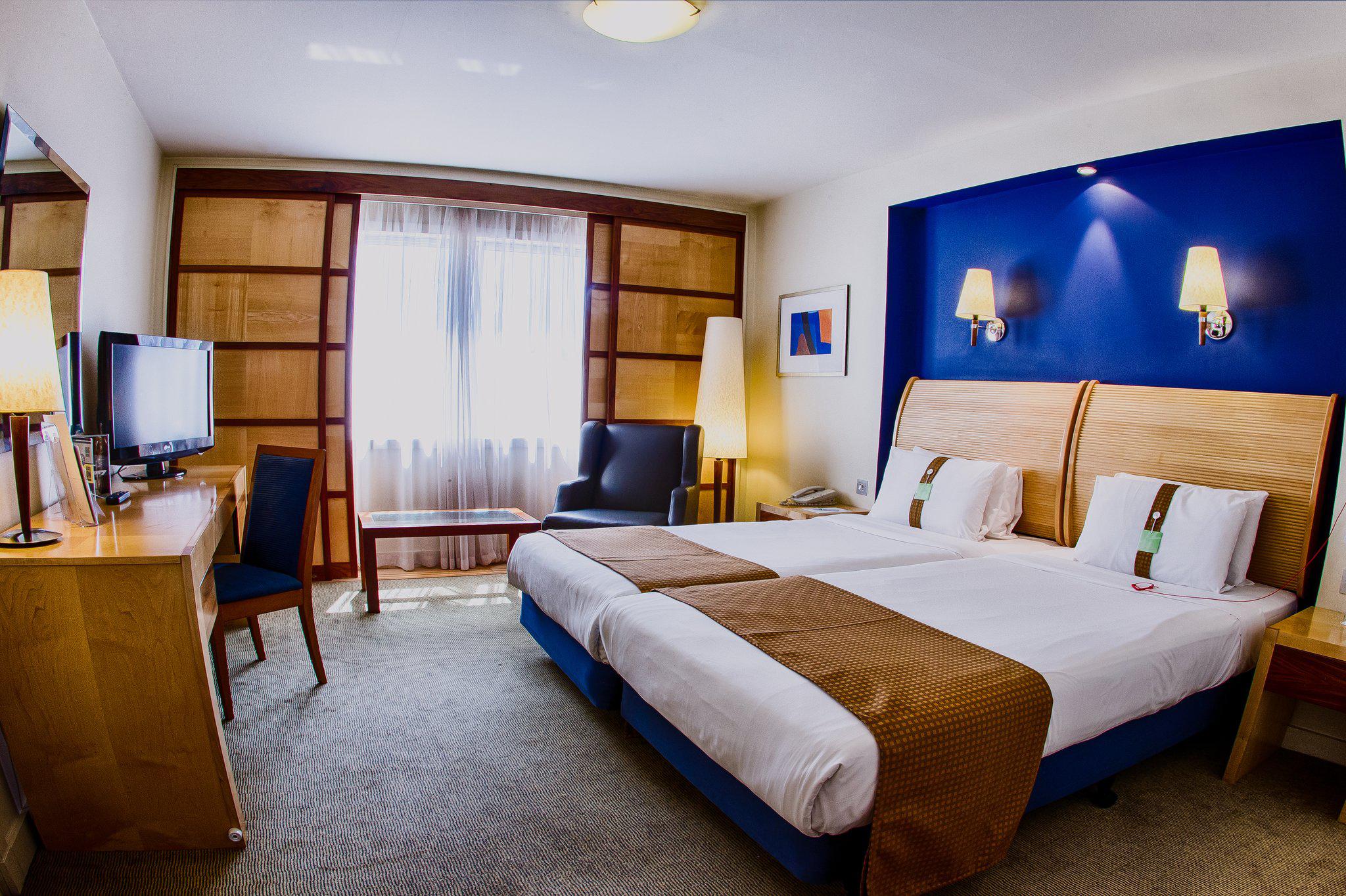 Holiday Inn London - Heathrow M4,JCT.4, an IHG Hotel London 03719 429095