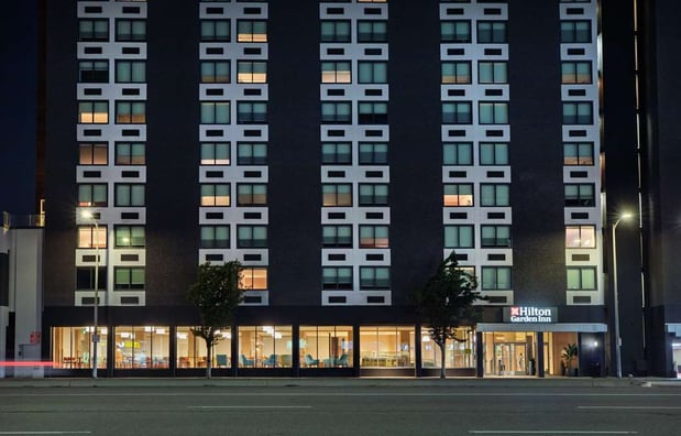 Images Hilton Garden Inn LAX Los Angeles Airport