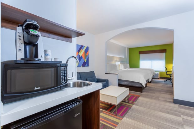 Images Holiday Inn Express & Suites Orlando - International Drive by IHG