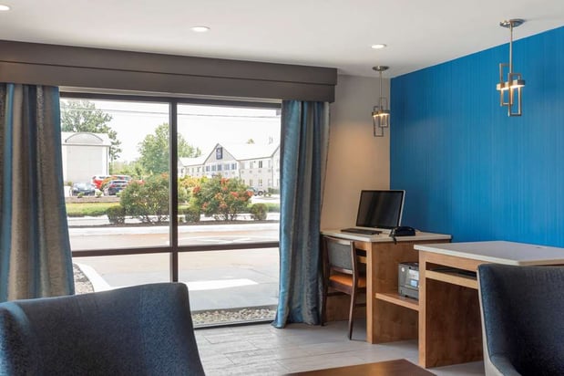 Images Best Western Plus Bowling Green