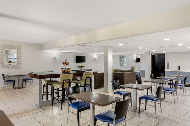Images Best Western Plus Jonesboro Inn & Suites
