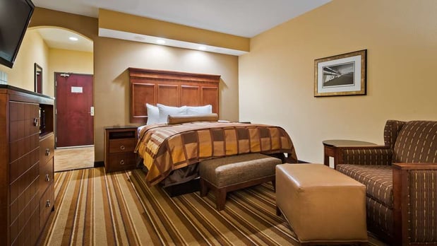 Images Best Western Plus KC Speedway Inn & Suites