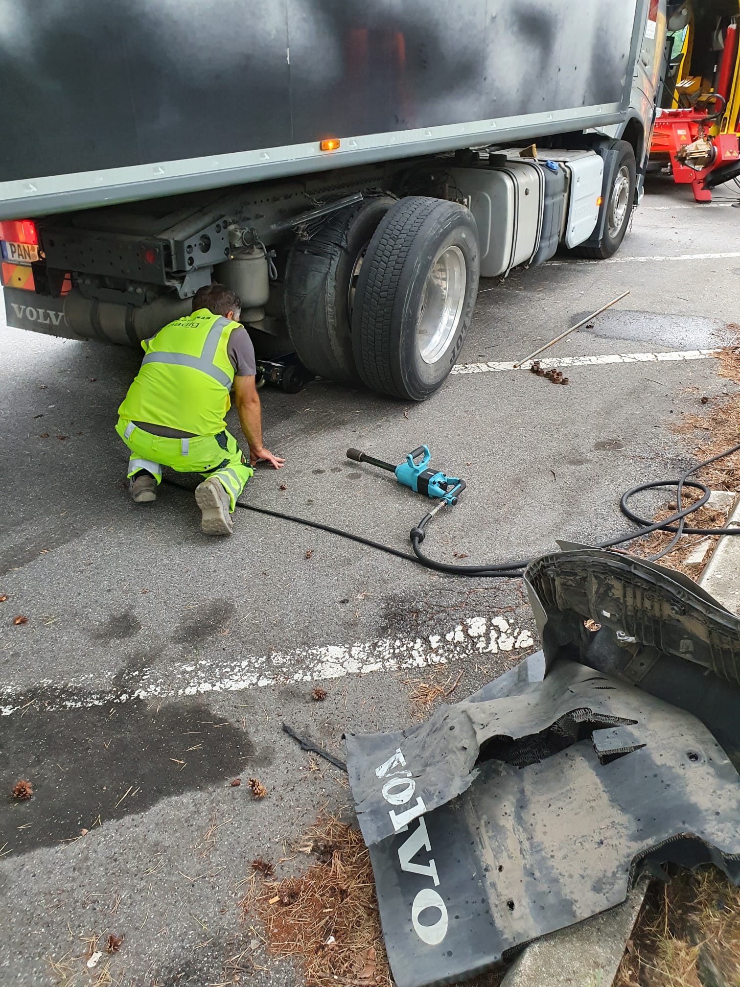 Autohilfe Nadig AG, Lochrietstrasse 5 in Flums