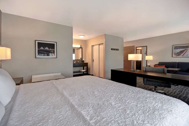 Images Hampton Inn & Suites Columbia South Fort Meade Area