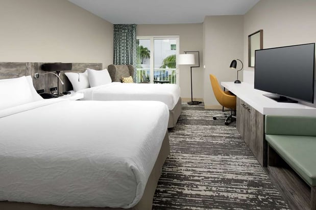 Images Hilton Garden Inn Miami Brickell South