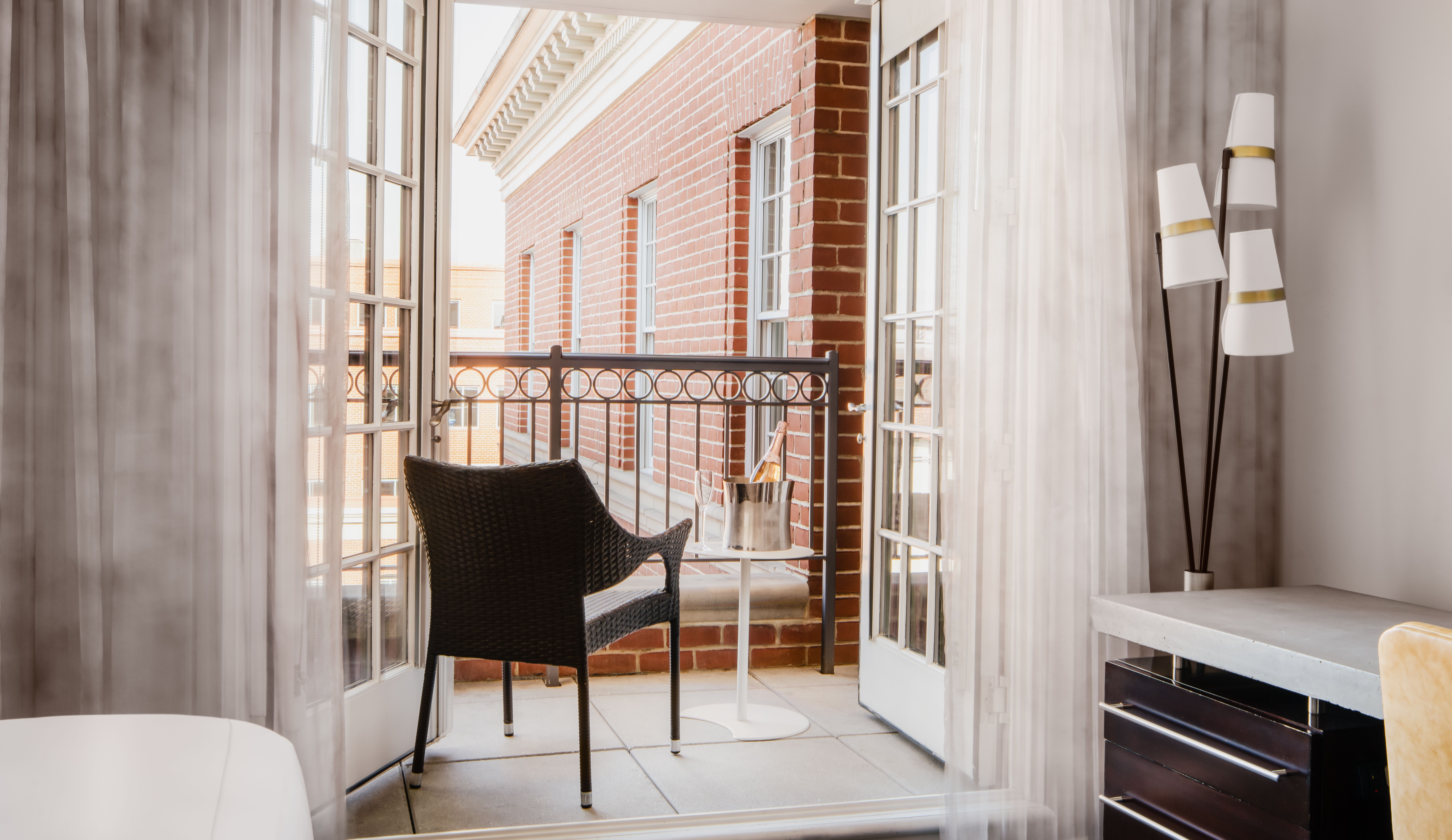 Archer Hotel Old Town Alexandria Balcony King Balcony