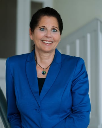 Verena Wollert j- Fachanwältin für Arbeitsrecht. Arbeitsrecht für Insolvenzverwalter