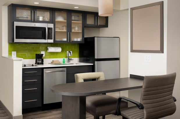 Images Candlewood Suites Alexandria West by IHG