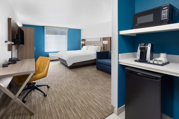 Images Holiday Inn Express & Suites Acme-Traverse City by IHG