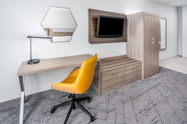 Images Holiday Inn Express & Suites Denver North - Thornton by IHG