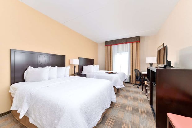 Images Hampton Inn & Suites California University-Pittsburgh
